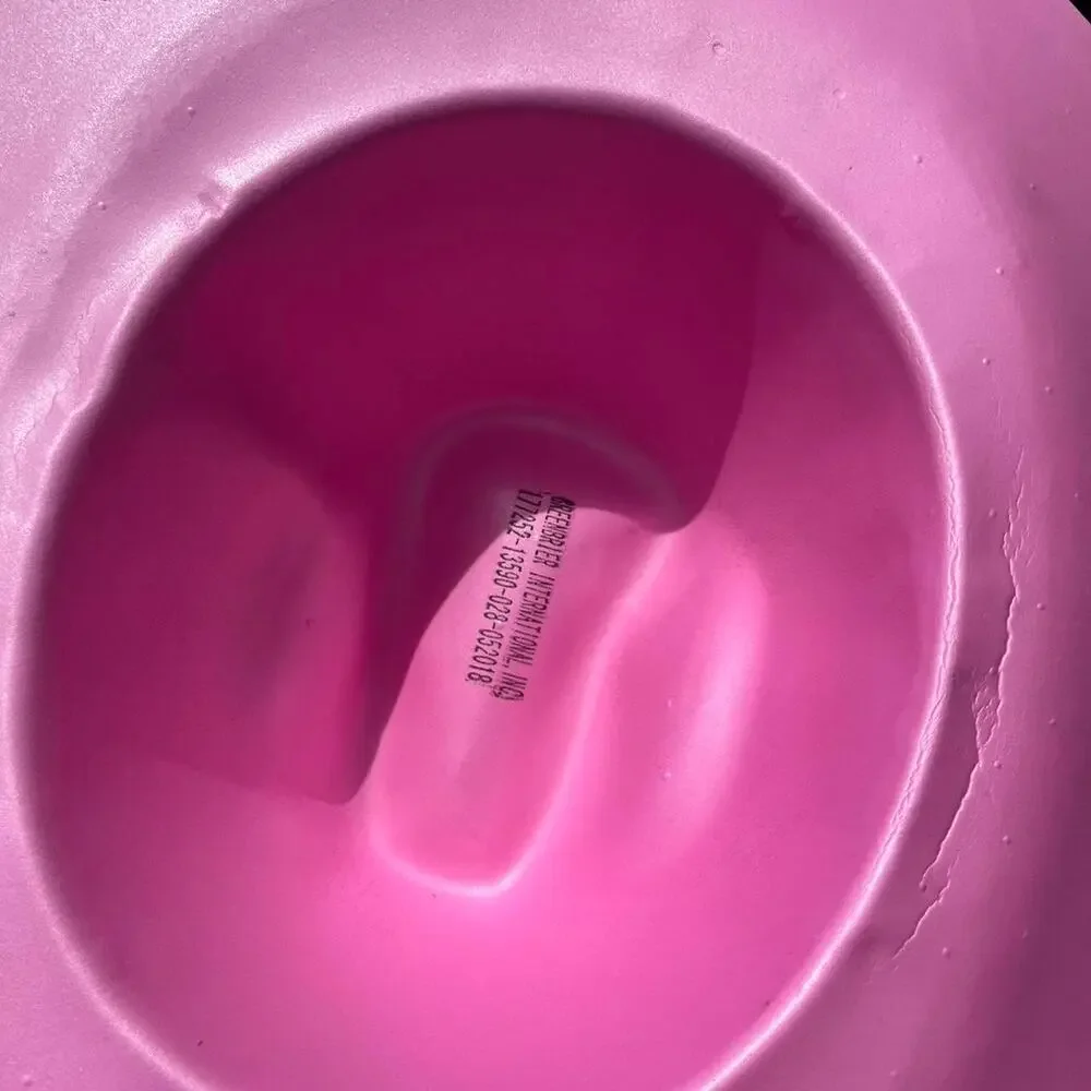 Pink cowgirl hat